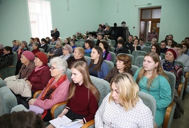 В Горках прошел литературно-музыкальный вечер «Цветы Богородицы»