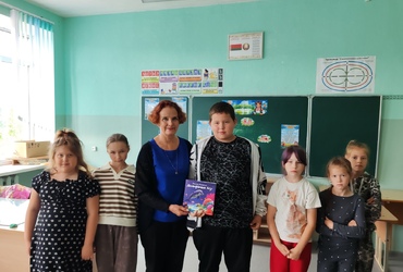 Літаратурнае падарожжа ў свет мораў і кніг: сустрэча ў лагеры «Кантакт»