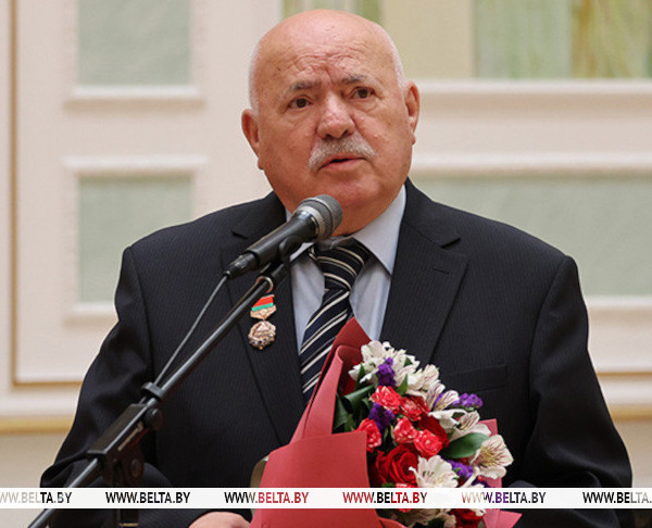 Лауреатом премии МПА СНГ имени Чингиза Айтматова стал Николай Чергинец